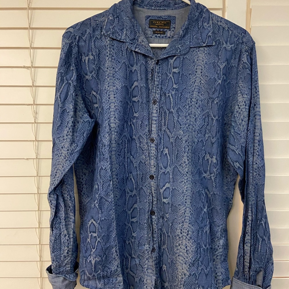 Zara Men’s “Denim Couture” Button-Down Slim. Med.